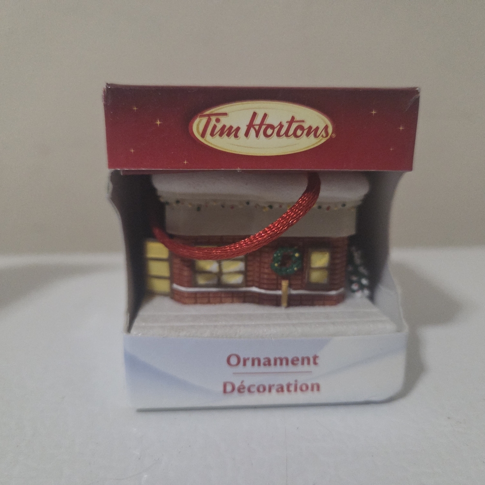 Tim Hortons Coffee House Ornament Cafe Bake Shop Restaurant Building Store 2012